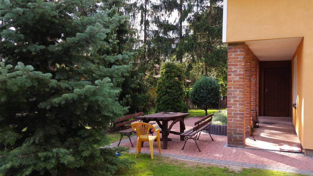 Na Skraju Lasu Chodel Exteriér fotografie